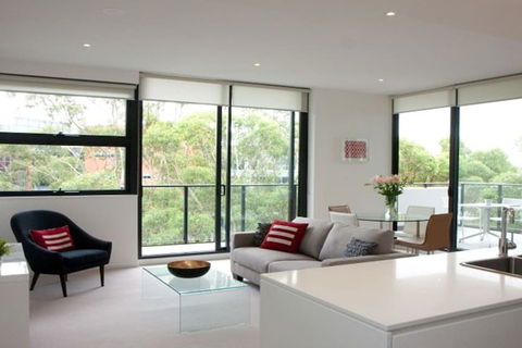 The Apartment Service MP001 - Accommodation Sunshine Coast 5