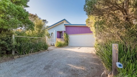 House On 37 Barramundi Near Smiths - Accommodation Sunshine Coast 0
