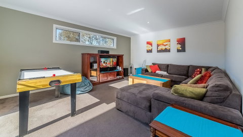 House On 37 Barramundi Near Smiths - Accommodation Sunshine Coast 5