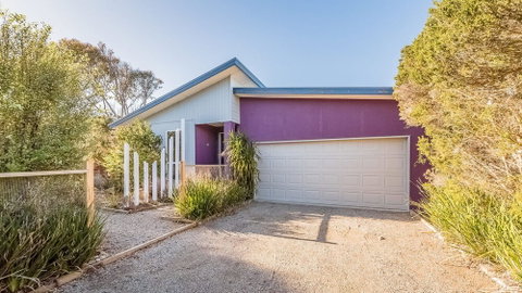 House On 37 Barramundi Near Smiths - Accommodation Sunshine Coast 2