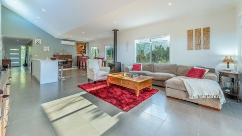 House On 37 Barramundi Near Smiths - Accommodation Sunshine Coast 6