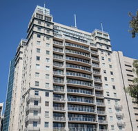 3 Bedrooms 2 Car Parks Carlton Garden Opposite - Accommodation Sunshine Coast