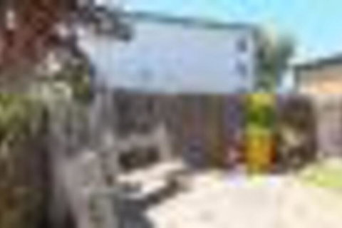 The Island Manor Family Seaside Stay With Views - Accommodation Sunshine Coast 3