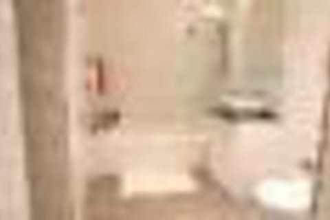 Perfectly Located In The Heart Of Melbourne CBD - Accommodation Sunshine Coast 2