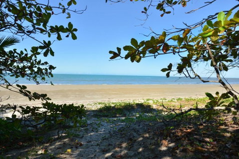 Villa Frangipani - Accommodation Sunshine Coast 3