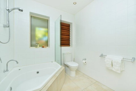 Villa Frangipani - Accommodation Sunshine Coast 6