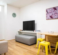 Cozy 3 Bedroom Apartment in The Heart of Melbourne CBD - Accommodation Sunshine Coast