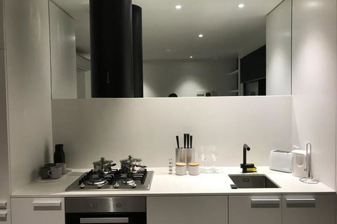 Upper House Suites - Accommodation Sunshine Coast 3