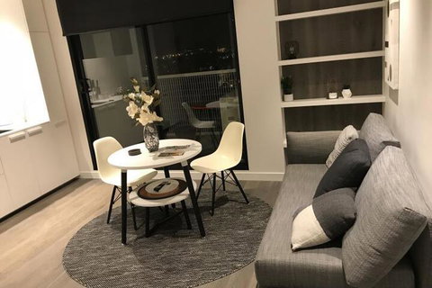 Upper House Suites - Accommodation Sunshine Coast 6