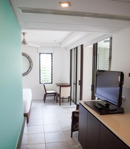 Sea Temple 161 - Luxury Studio - Accommodation Sunshine Coast 5