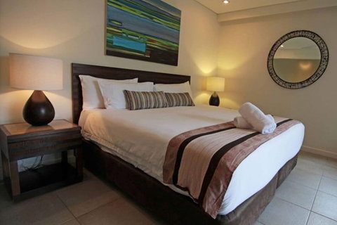Sea Temple 132 - Luxury Studio - Accommodation Sunshine Coast 6