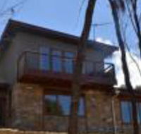 Of Stone  Wood Guesthouse Secluded getaway - Accommodation Sunshine Coast