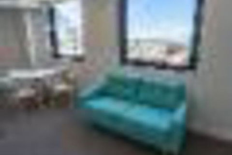 Newcastle Beach 1BR With City Views - Accommodation Sunshine Coast 3