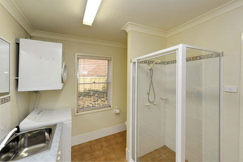 Marine Dr 2 / 70 Fingal Bay - Accommodation Sunshine Coast 3