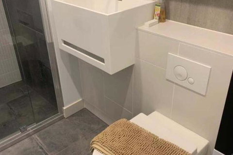 Avant Garde Living In The Heart Of The City - Accommodation Sunshine Coast 4