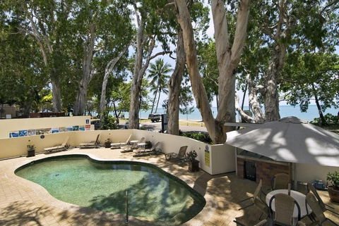 On Palm Cove Beachfront Apartments - Accommodation Sunshine Coast 1
