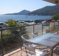 3 Bedroom House Shoal Bay Palm Beach - Accommodation Sunshine Coast