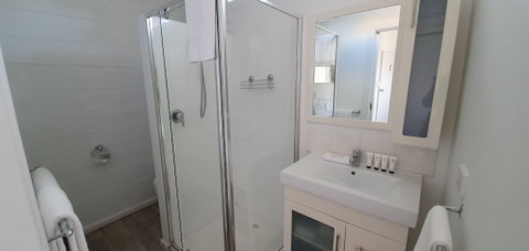 Beach Holiday Apartments Motel - Accommodation Sunshine Coast 2