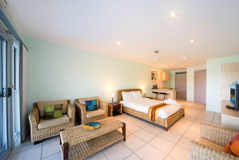 Baybliss Studio 3 - Accommodation Sunshine Coast 3