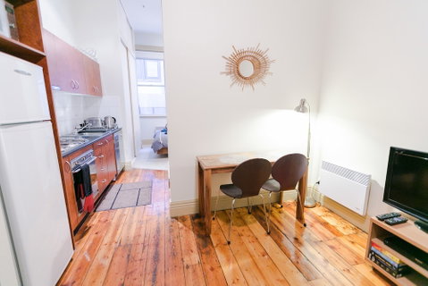 Flinders Lane-studio Apartment - Accommodation Sunshine Coast 2