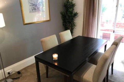 Little Bourke Street - Accommodation Sunshine Coast 1