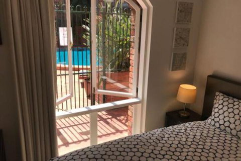 Little Bourke Street - Accommodation Sunshine Coast 2