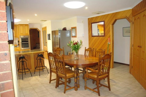 Getawaytoaljon - Accommodation Sunshine Coast 1