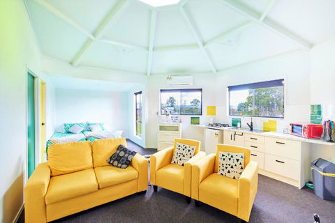 Zuny Yurt - Accommodation Sunshine Coast 2
