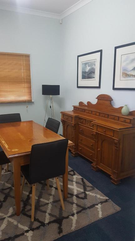 The Cottage - Accommodation Sunshine Coast 4