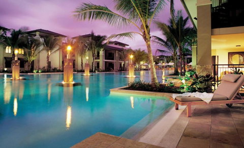 Sea Temple Luxury Penthouse & King Spa Studio Apartments - Accommodation Sunshine Coast 2