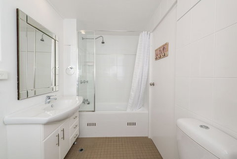 Del Rae Unit 15 Shoal Bay - Accommodation Sunshine Coast 6