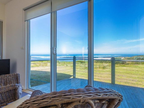 Wytonia 2 - Accommodation Sunshine Coast 3