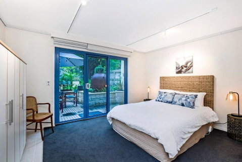 The Waterfront Apartment - Accommodation Sunshine Coast 6