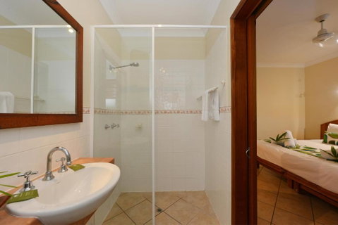 Hibiscus Hideaway - Accommodation Sunshine Coast 4