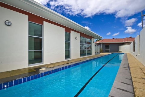 Pacific Blue Pool Spa & More Available In Complex! - Accommodation Sunshine Coast 5