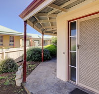 Avalon Cottage - Accommodation Sunshine Coast