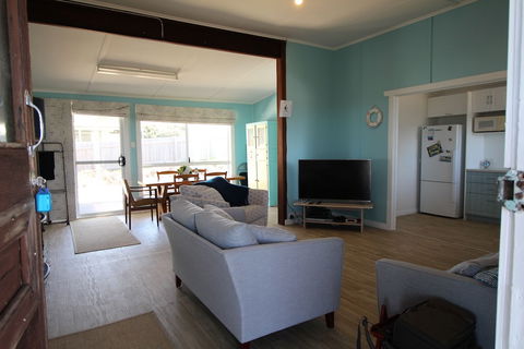 Storm Bay View - Accommodation Sunshine Coast 5
