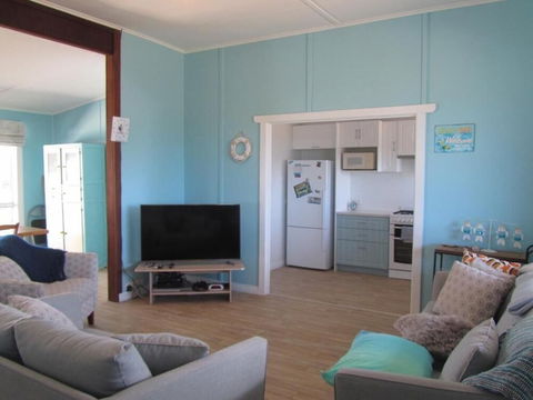 Storm Bay View - Accommodation Sunshine Coast 2