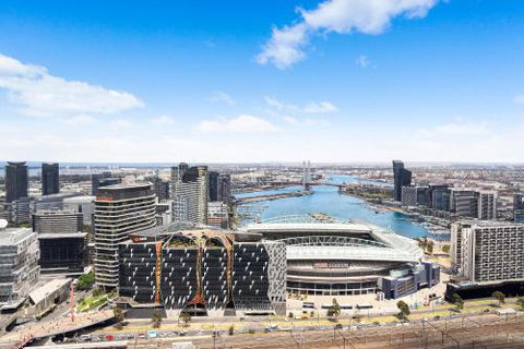 Complete Host Hudson Apartments - Accommodation Sunshine Coast 6