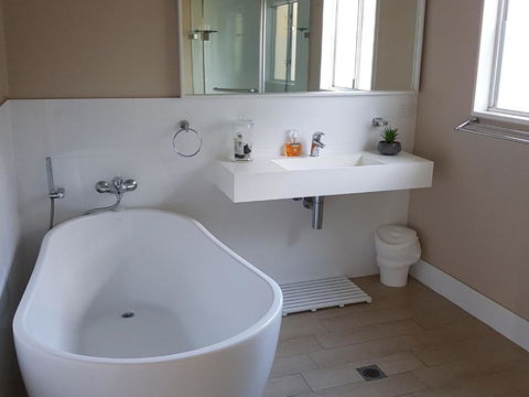 Riverwatch - Accommodation Sunshine Coast 4