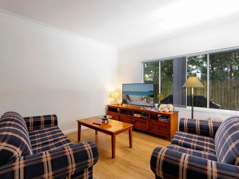 Three Bedroom Townhouse - Accommodation Sunshine Coast 4