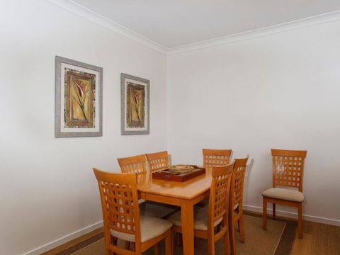 Three Bedroom Townhouse - Accommodation Sunshine Coast 6