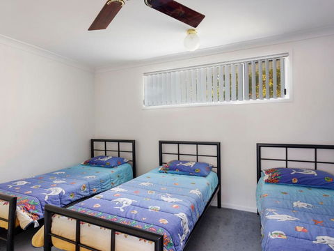 Three Bedroom Townhouse - Accommodation Sunshine Coast 1