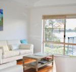 Riverside Views Hawks Nest - Accommodation Sunshine Coast