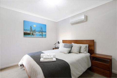 Cypress Townhouse 21 Mulwala - Accommodation Sunshine Coast 1