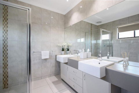Cypress Townhouse 21 Mulwala - Accommodation Sunshine Coast 6