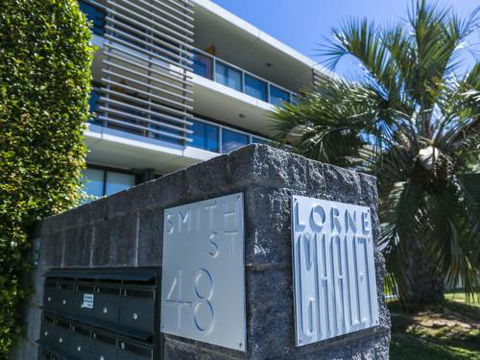 LORNE CHALET APARTMENT 36 Central Location - Accommodation Sunshine Coast 5