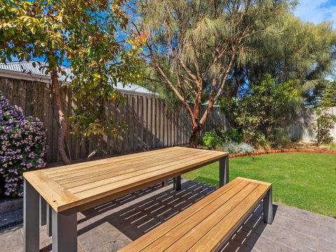 Red Door At Wishart - Accommodation Sunshine Coast 2