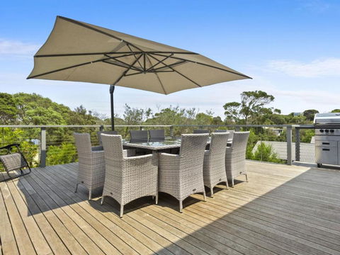 YOU ME & THE SEA BLAIRGOWRIE - Accommodation Sunshine Coast 6