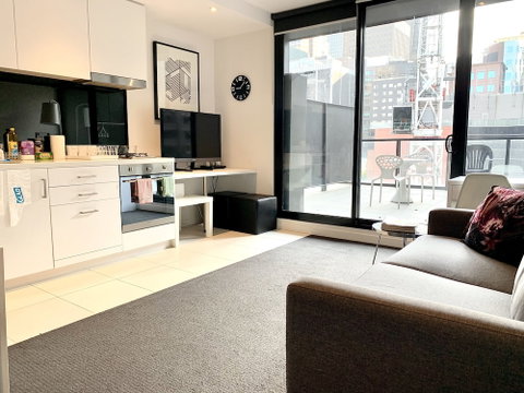 ReadySet Apartments On Little Collins - Accommodation Sunshine Coast 3